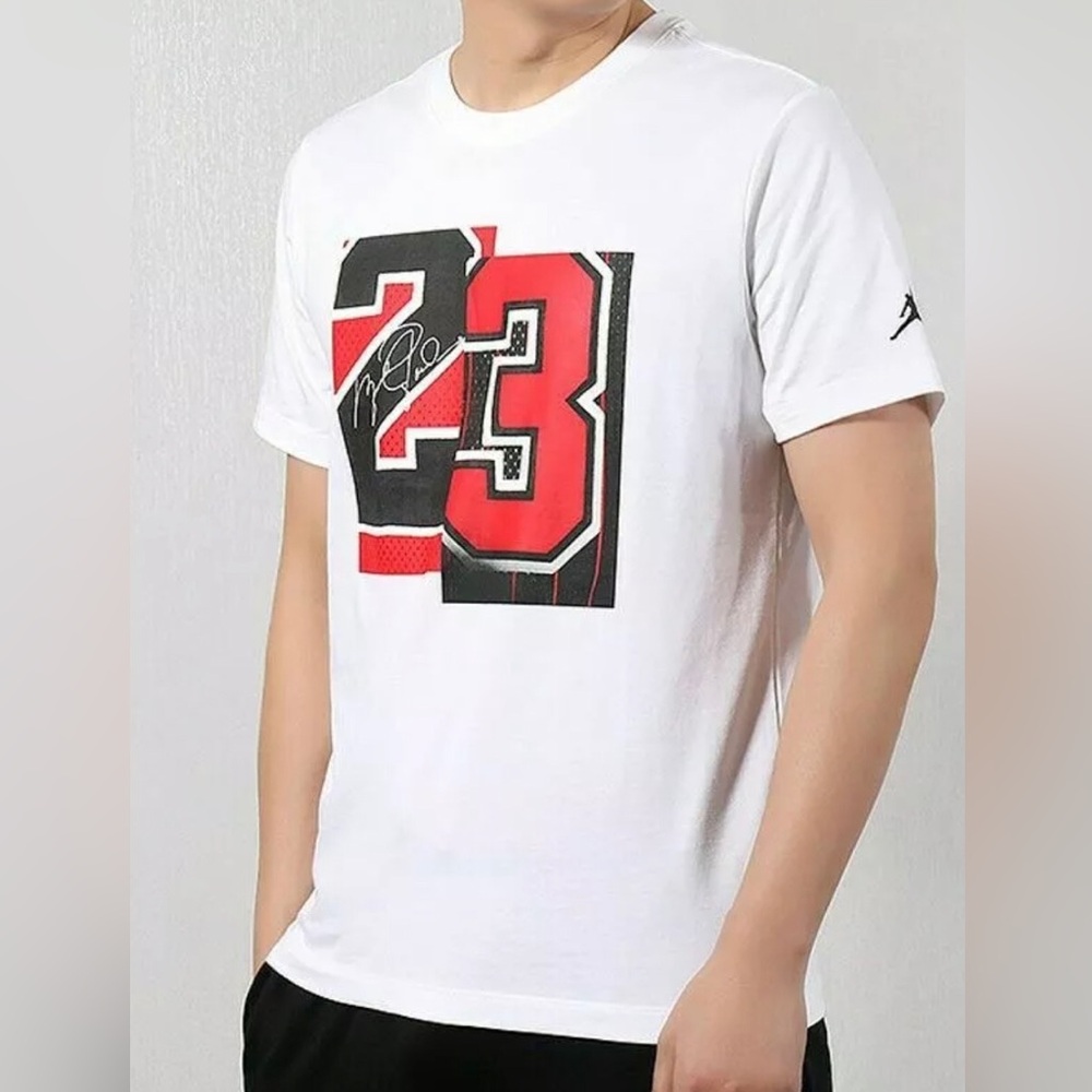 T-SHIRT - Men's Air Jordan JSW Slash "23" Graphic Short Sleeve Crew T-Shirt. XL